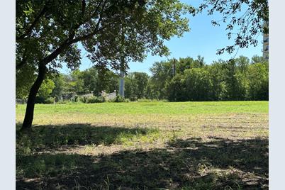 Lot 5, 1087 Waters Edge Drive, Denison, TX 75020 - Photo 9