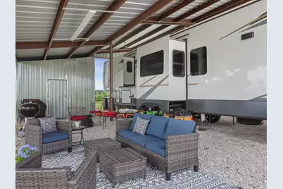 667 Lcr 439, Mexia, TX 76667 - Photo 11