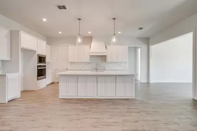 2488 Timber Hills Drive, Burleson, TX 76028 - Photo 9