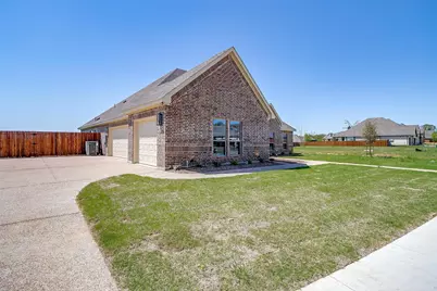 2488 Timber Hills Drive, Burleson, TX 76028 - Photo 3