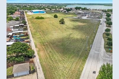 3401 Roan Road, Garland, TX 75043 - Photo 7