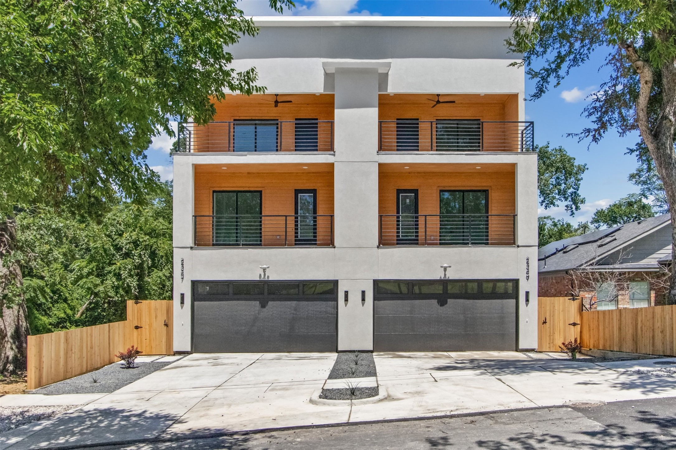 2324 Kings Rd, Dallas, TX 75219 - MLS 20668543 - Coldwell Banker