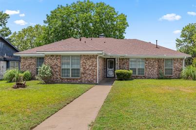 2614 Bennett Avenue, Sherman, TX 75090 - Photo 1