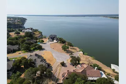 1233 Overlook Court, Whitney, TX 76692 - Photo 9