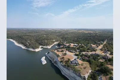 1233 Overlook Court, Whitney, TX 76692 - Photo 15