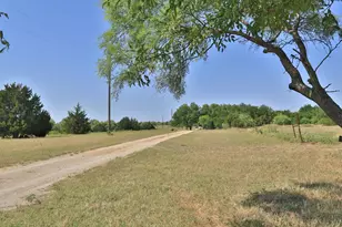 299 Private Rd 1452, Chico, TX 76431 - Photo 9