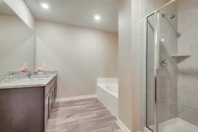 7525 Pleasant Oaks Street, Fort Worth, TX 76120 - Photo 21