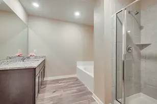 7525 Pleasant Oaks St, Fort Worth, TX 76120 - Photo 21