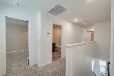 7525 Pleasant Oaks Street, Fort Worth, TX 76120 - Photo 13