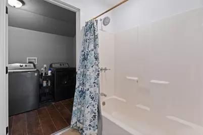 809 E Adams Street, Itasca, TX 76055 - Photo 17