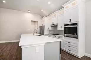 6944 Talon Bluff Dr, Fort Worth, TX 76179 - Photo 7