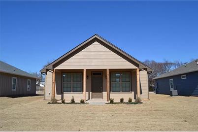 715 W Morton Street, Denison, TX 75020 - Photo 1