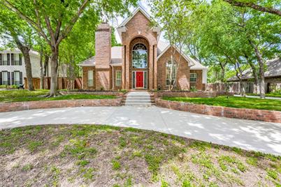 704 Lafayette Drive, Denton, TX 76205 - Photo 1