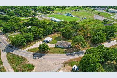 84 N US Highway 69, Celeste, TX 75423 - Photo 1