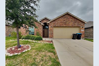 9132 Stormcrow Drive, Fort Worth, TX 76179 - Photo 1