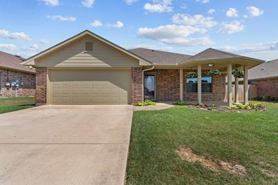 1006 Lake Ridge Drive, Sanger, TX 76266 - Photo 1