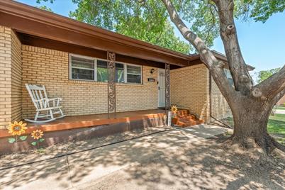 4709 Nadine Drive, Haltom City, TX 76117 - Photo 3