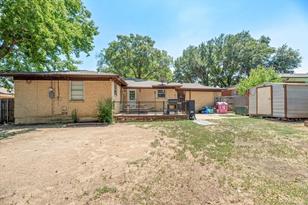4709 Nadine Dr, Haltom City, TX 76117 - Photo 35