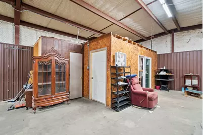 2105 NE 2nd Street, Mineral Wells, TX 76067 - Photo 15