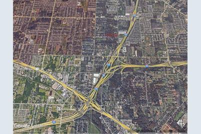 4105 Hickory Tree Road, Balch Springs, TX 75180 - Photo 11