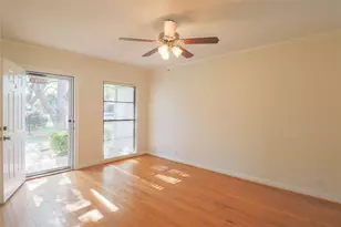 704 N Bailey Ave, Fort Worth, TX 76107 - Photo 15