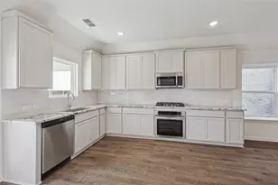 3907 Sky Dr, Sherman, TX 75090 - Photo 3