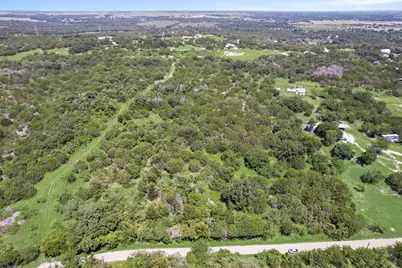 1620 Topeka Court, Granbury, TX 76048 - Photo 9