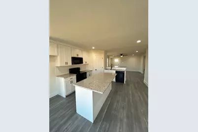 2962 Kavasar Drive, Dallas, TX 75241 - Photo 5