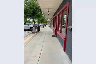 919 Halsell, Bridgeport, TX 76426 - Photo 3