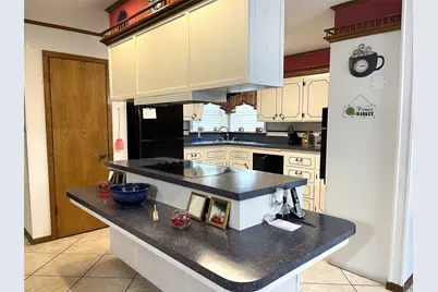 403 N Hall Street, Fairfield, TX 75840 - Photo 9