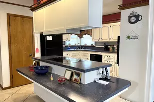 403 N Hall St, Fairfield, TX 75840 - Photo 9