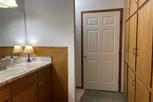 403 N Hall St, Fairfield, TX 75840 - Photo 19