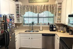 403 N Hall St, Fairfield, TX 75840 - Photo 31