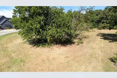 389 Roaring Fork Circle, Gordonville, TX 76245 - Photo 13