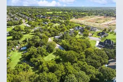 8401 Gifford Lane, North Richland Hills, TX 76182 - Photo 11