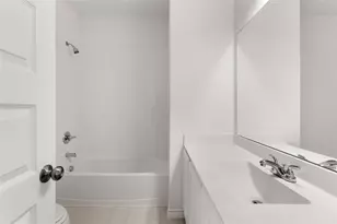 418 Comanche Dr, Cleburne, TX 76033 - Photo 31