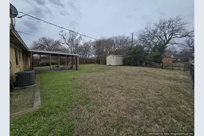 2365 Clover Ridge Drive, Dallas, TX 75216 - Photo 13