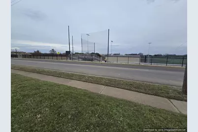 2365 Clover Ridge Drive, Dallas, TX 75216 - Photo 15