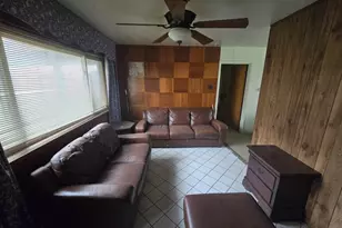 2365 Clover Ridge Dr, Dallas, TX 75216 - Photo 7