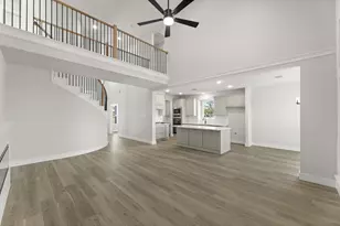 12810 Mdw Gln Trl, Rowlett, TX 75089 - Photo 5