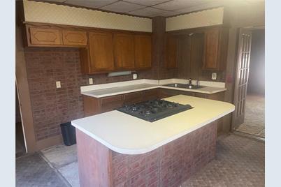 301 S Mingus Boulevard, Mingus, TX 76463 - Photo 13