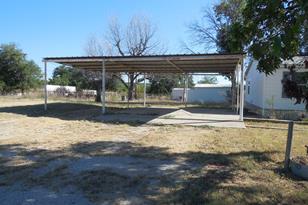 800 Melvin St, Ranger, TX 76470 - Photo 5