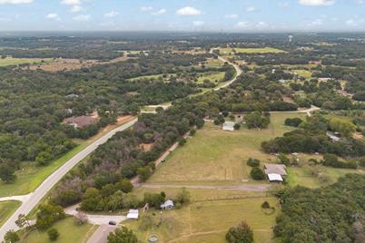 2337 County Road 425C, Cleburne, TX 76031 - Photo 9