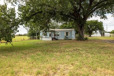 207 Lazy B Lane, Springtown, TX 76082 - Photo 3