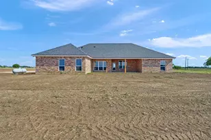 436 Dixie Rd, Whitesboro, TX 76273 - Photo 33