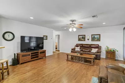 812 Linda Drive, Joshua, TX 76058 - Photo 9