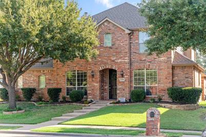 6706 Amesbury Lane, Rowlett, TX 75089 - Photo 1