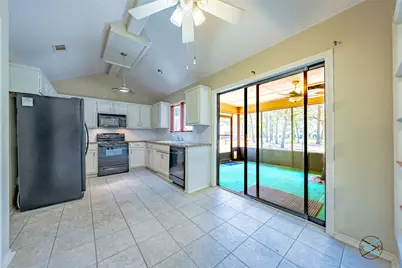 172 Colonial Drive, Mabank, TX 75156 - Photo 7