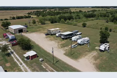 459 Johnson Road, Elm Mott, TX 76640 - Photo 7
