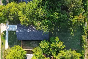 825 W Walker St, Denison, TX 75020 - Photo 21